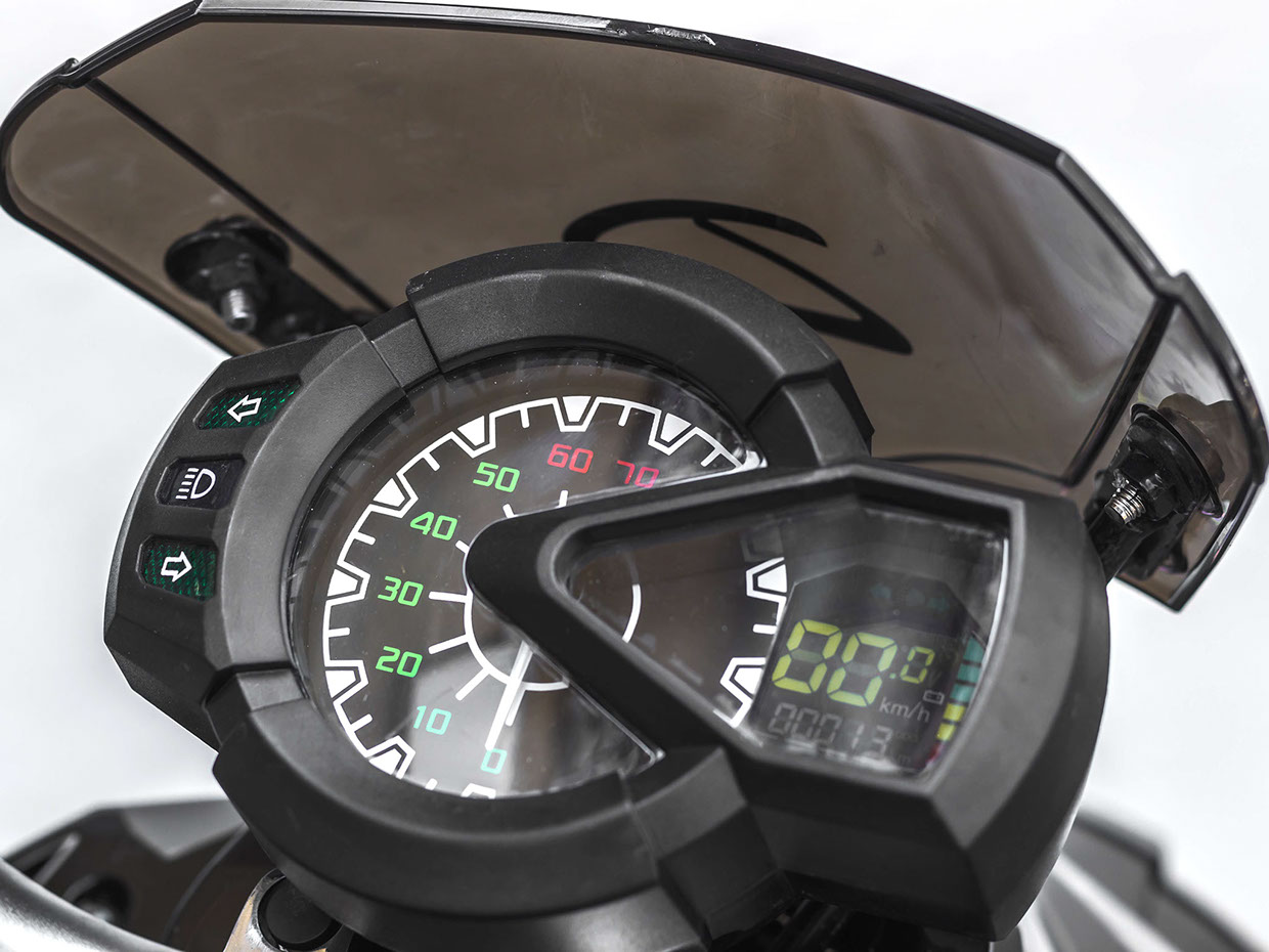 Motortoyz arrow9